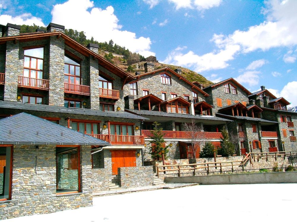 Aparthotel Ona El Tarter รันซอล ภายนอก รูปภาพ