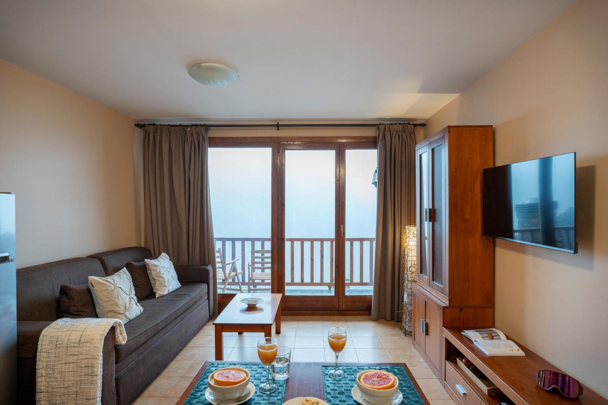 Aparthotel Ona El Tarter รันซอล ภายนอก รูปภาพ