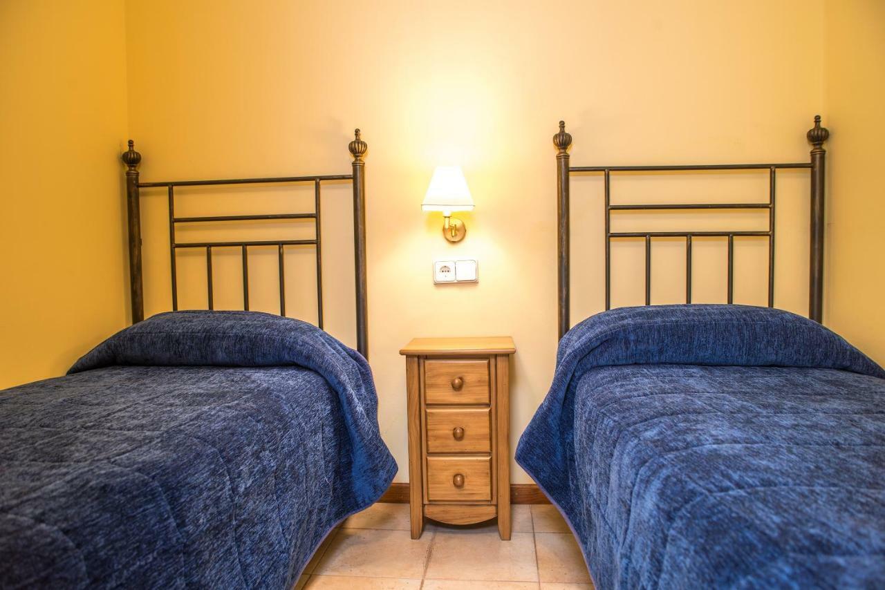 Aparthotel Ona El Tarter รันซอล ภายนอก รูปภาพ